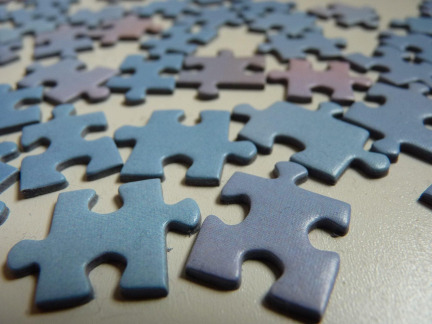 puzzle circle square pieces